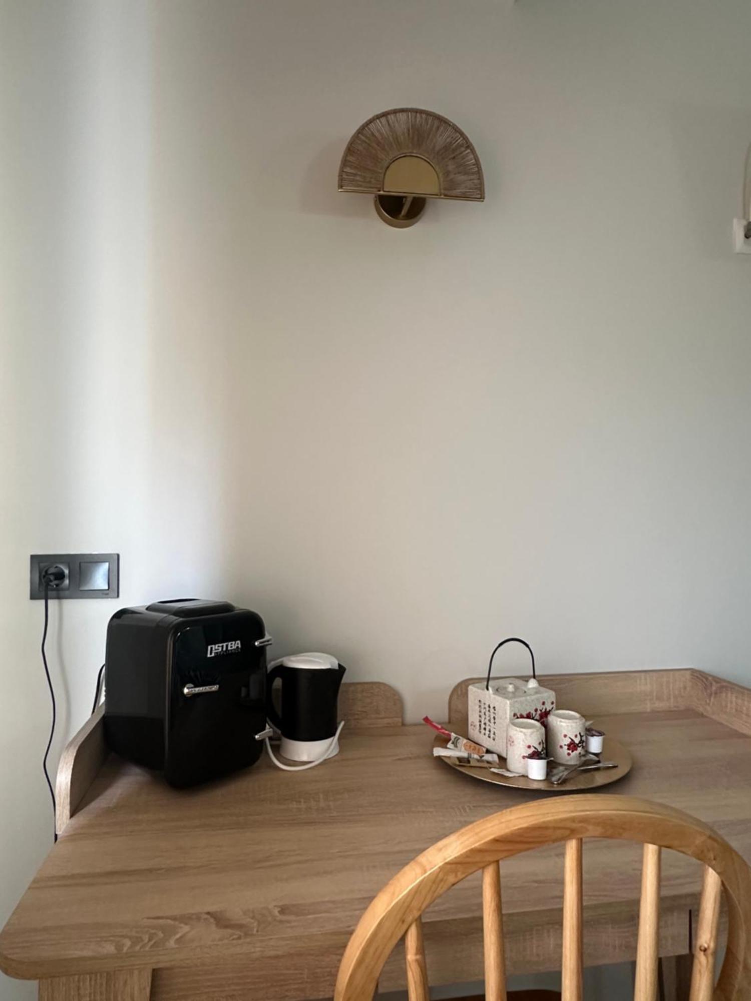 Hostal Fronton Alcobendas Kültér fotó