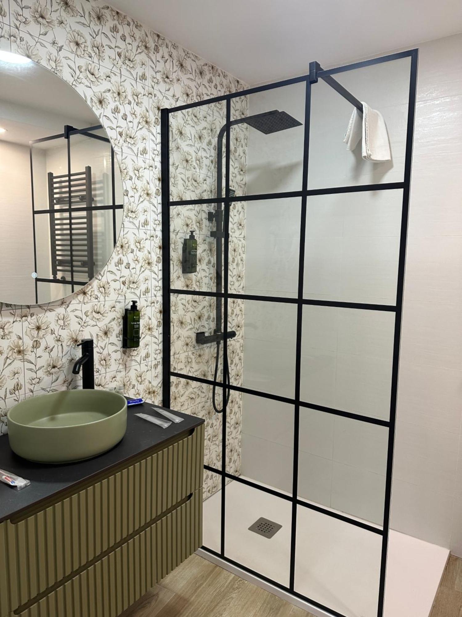 Hostal Fronton Alcobendas Kültér fotó