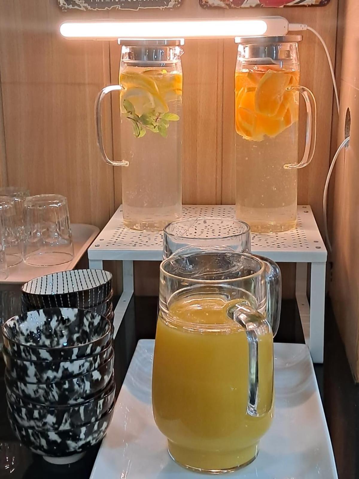 Hostal Fronton Alcobendas Kültér fotó